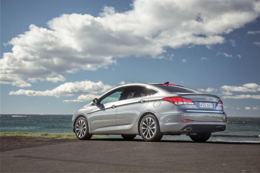  Hyundai i40 Sedan 2015 года  (AU) (фото 10 из 19)